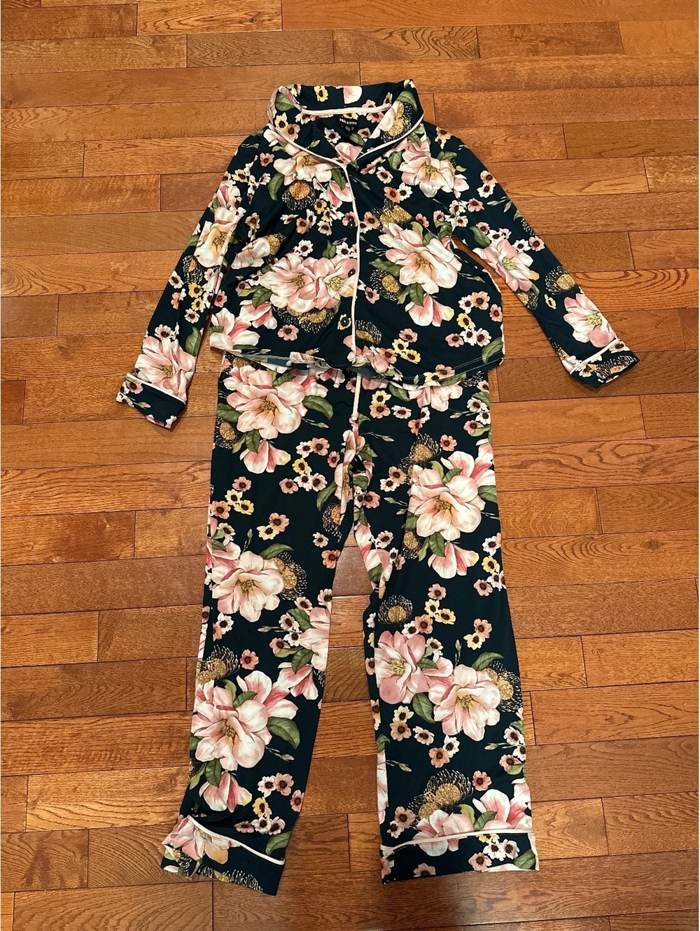 Room Service Floral Pajama Set XL Pink Black